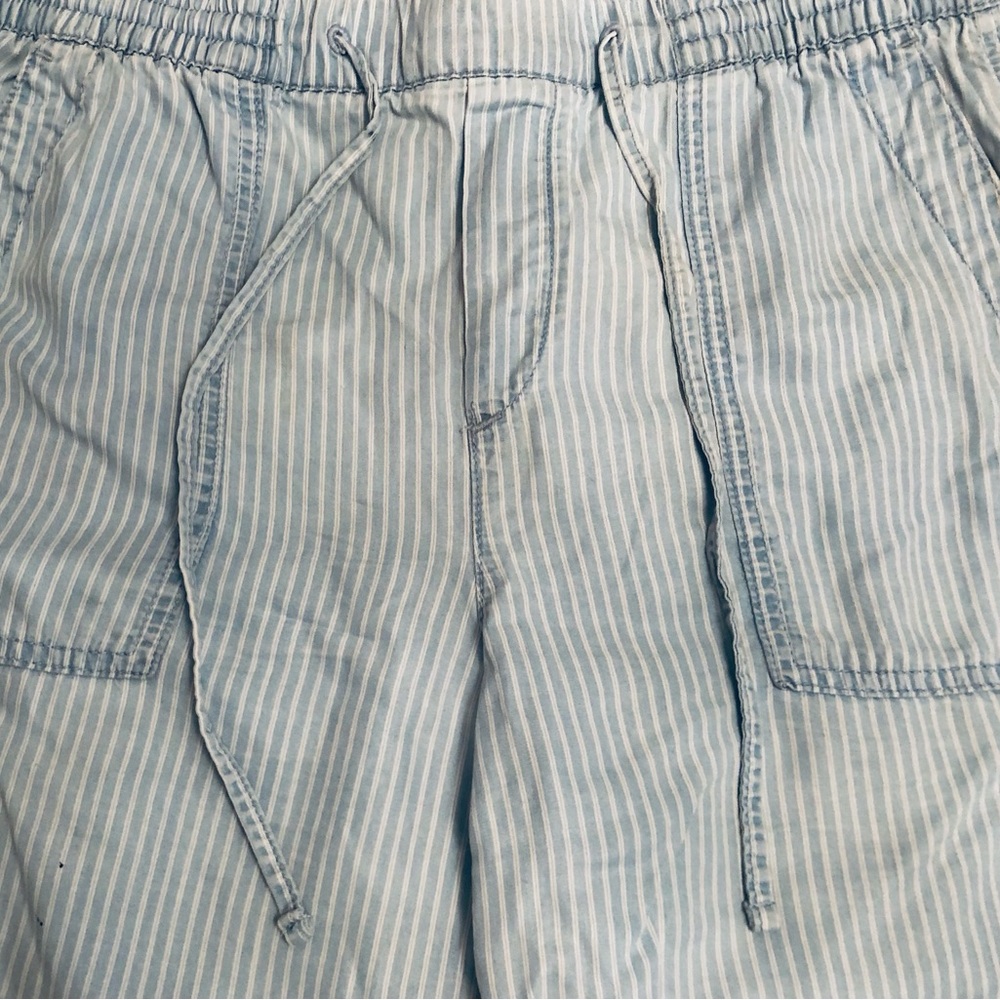 GAP Light Blue Striped Pants
